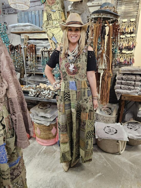 A Rare Bird Dresses & Skirts - RB A Rare Bird Storybook Dress One size